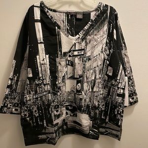 Times Square v-neck tshirt